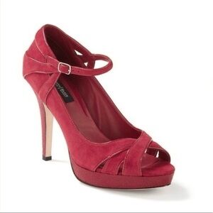 WHBM Heels Red Suede Croc Ankle Strap Peep Toe Platform Pumps 8